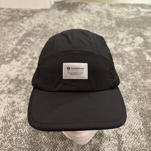 NWT Lululemon Multi-Panel Reflective Running Hat Womens S/M OSFA